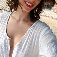 Carlotta Champagne - Traveling Model Private Snaps